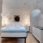 Rock'n'trullo 4 Bedroom Privatepool By Tripostuni Villa