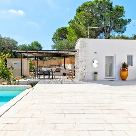 Rock'n'trullo 4 Bedroom Privatepool By Tripostuni Villa
