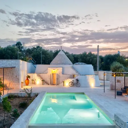 Rock'n'trullo 4 Bedroom Privatepool By Tripostuni אוסטוני